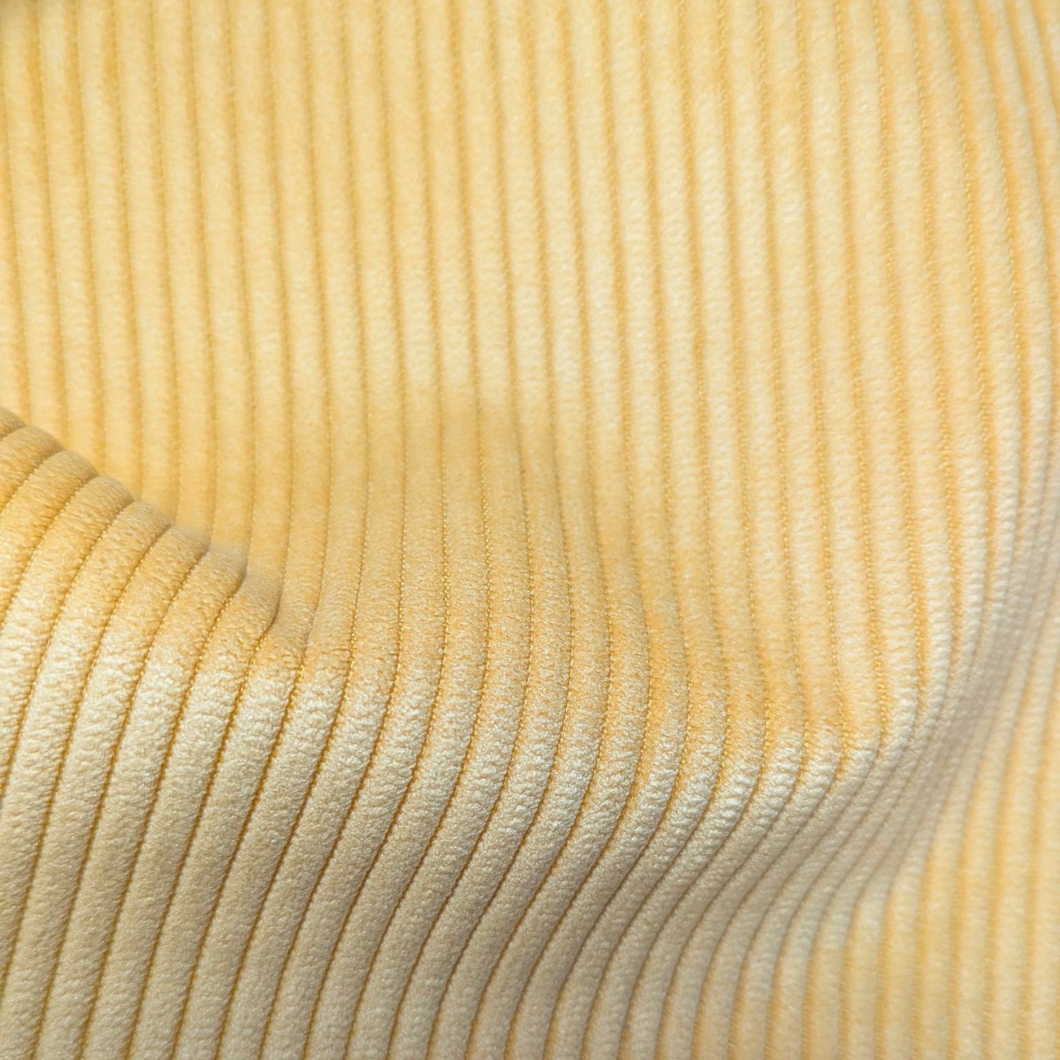 Jaune pastel