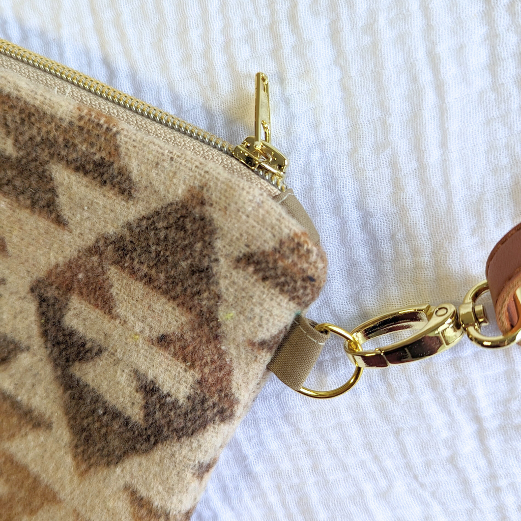 Pochette bandoulière en lainage