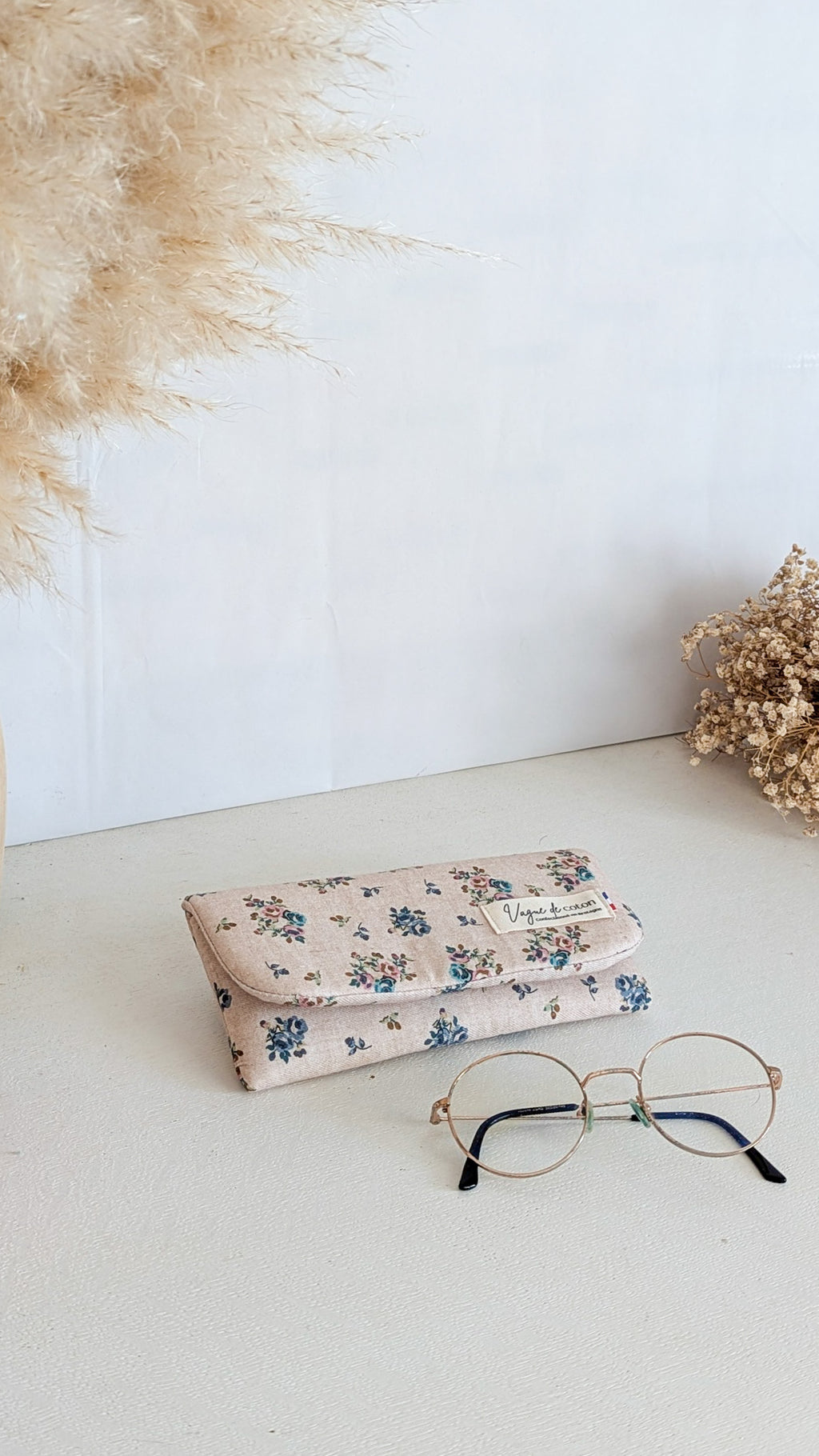 Etui à lunettes fleurs vieux rose