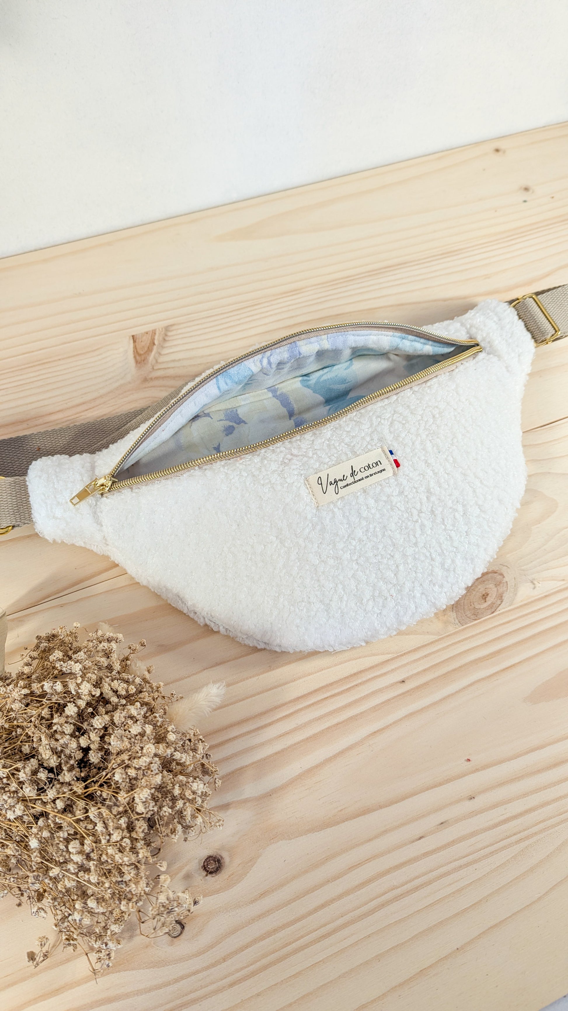 Sac banane Sherpa blanc