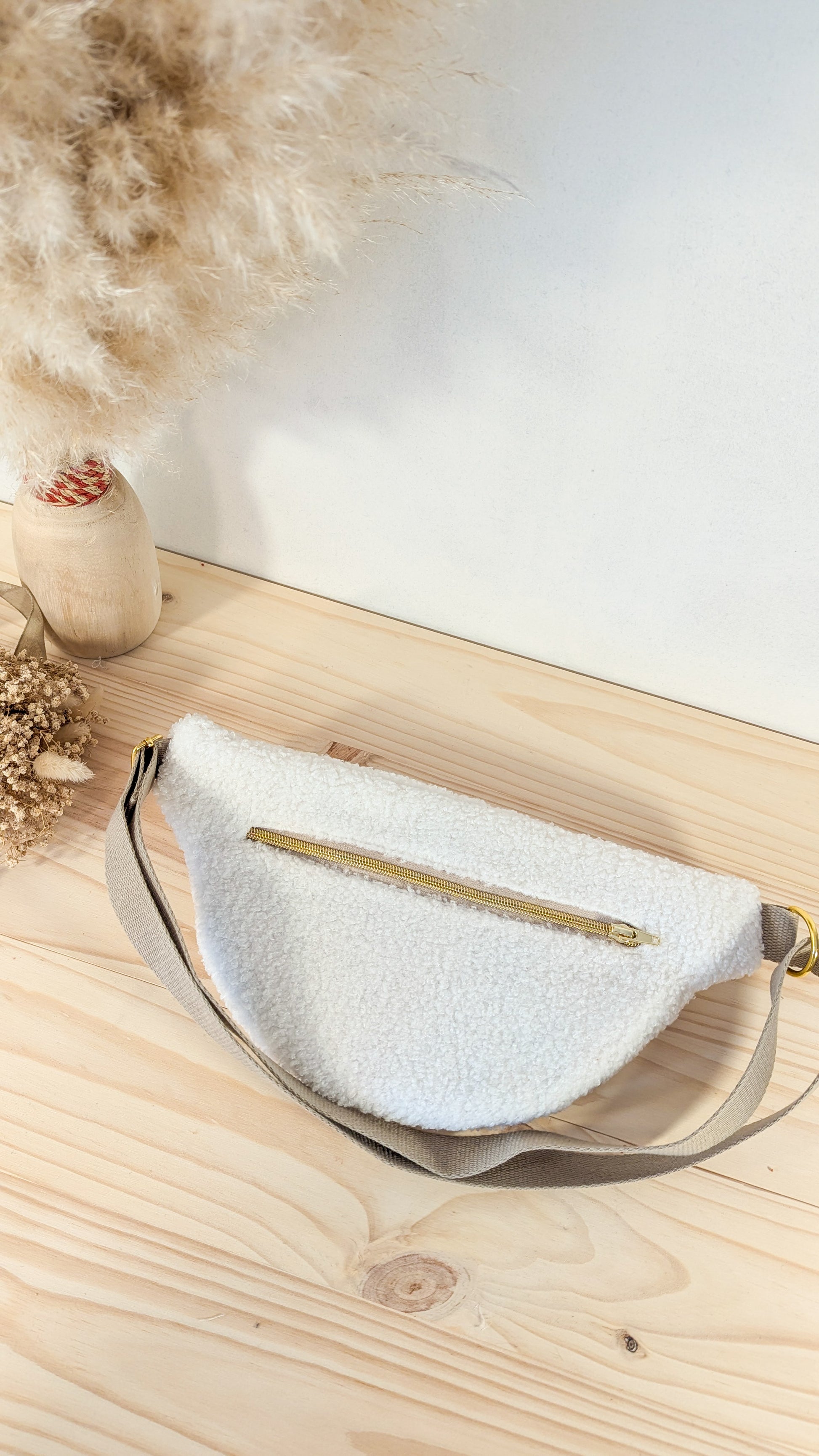 Sac banane Sherpa blanc