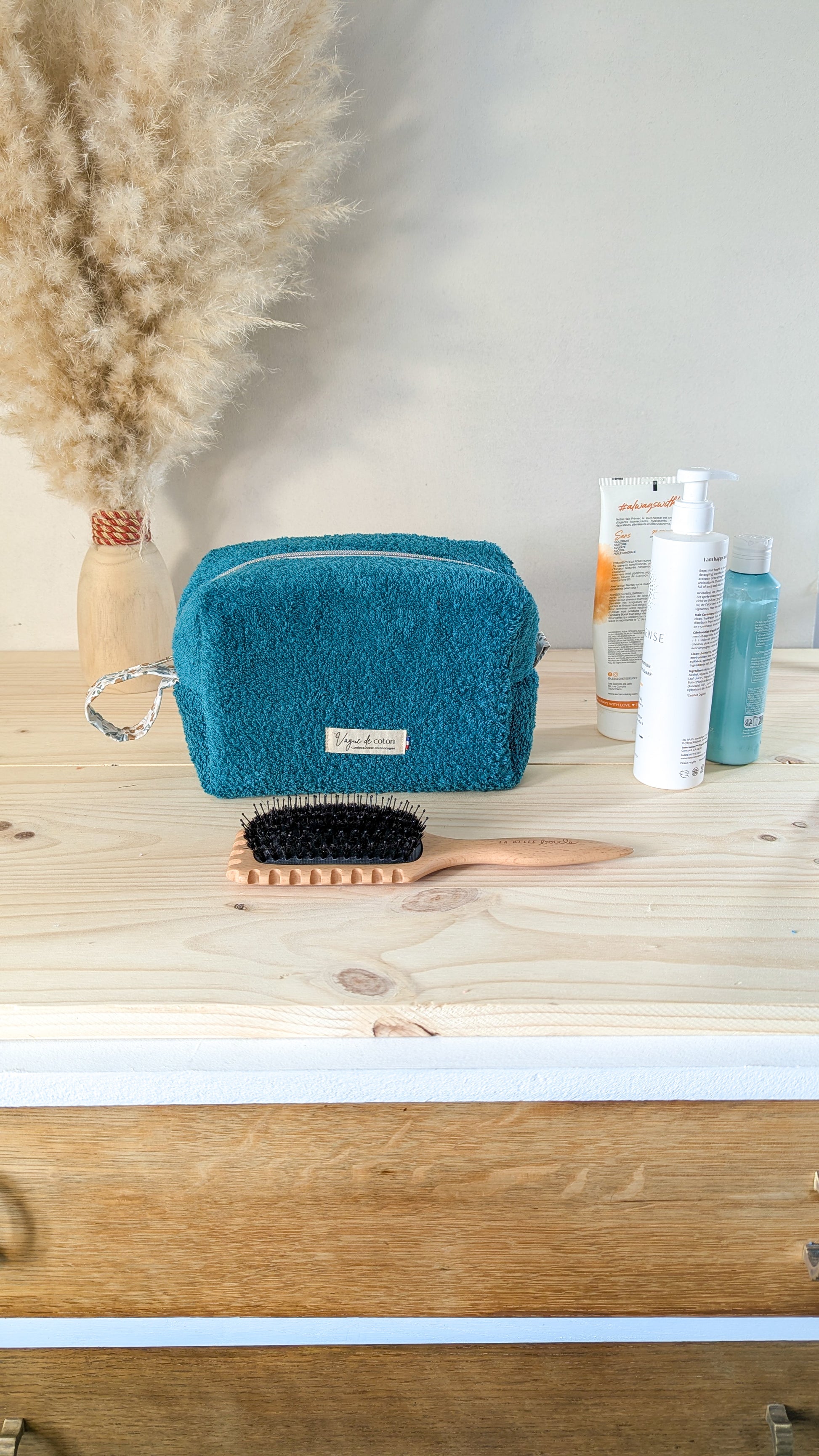 Grande trousse de toilette en éponge - plusieurs coloris