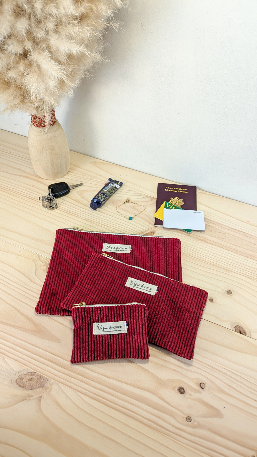 Pochette plate taille M - plusieurs coloris