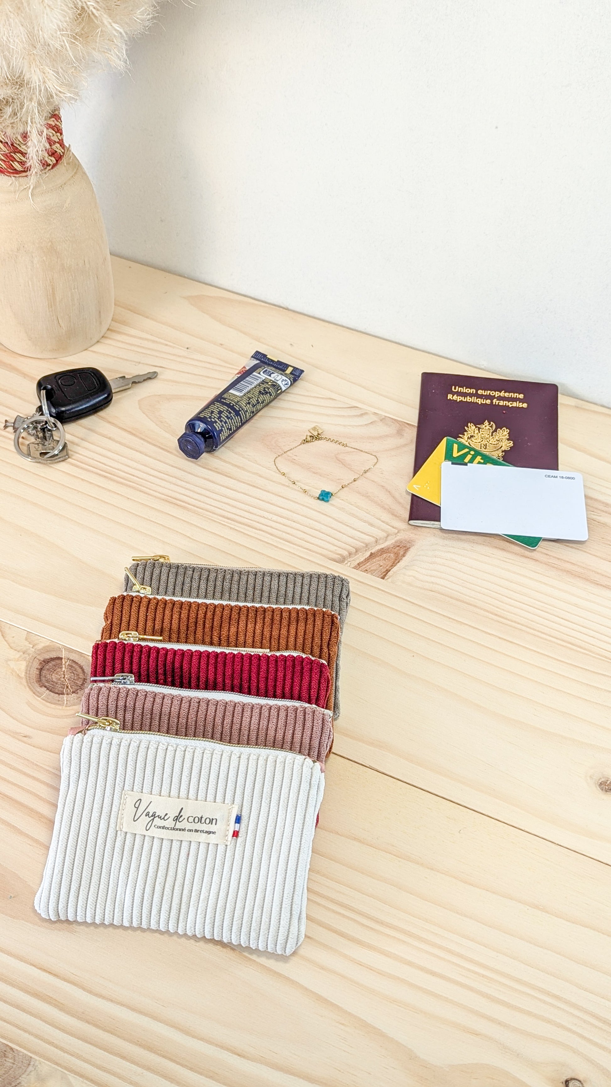 Pochette plate taille S - plusieurs coloris