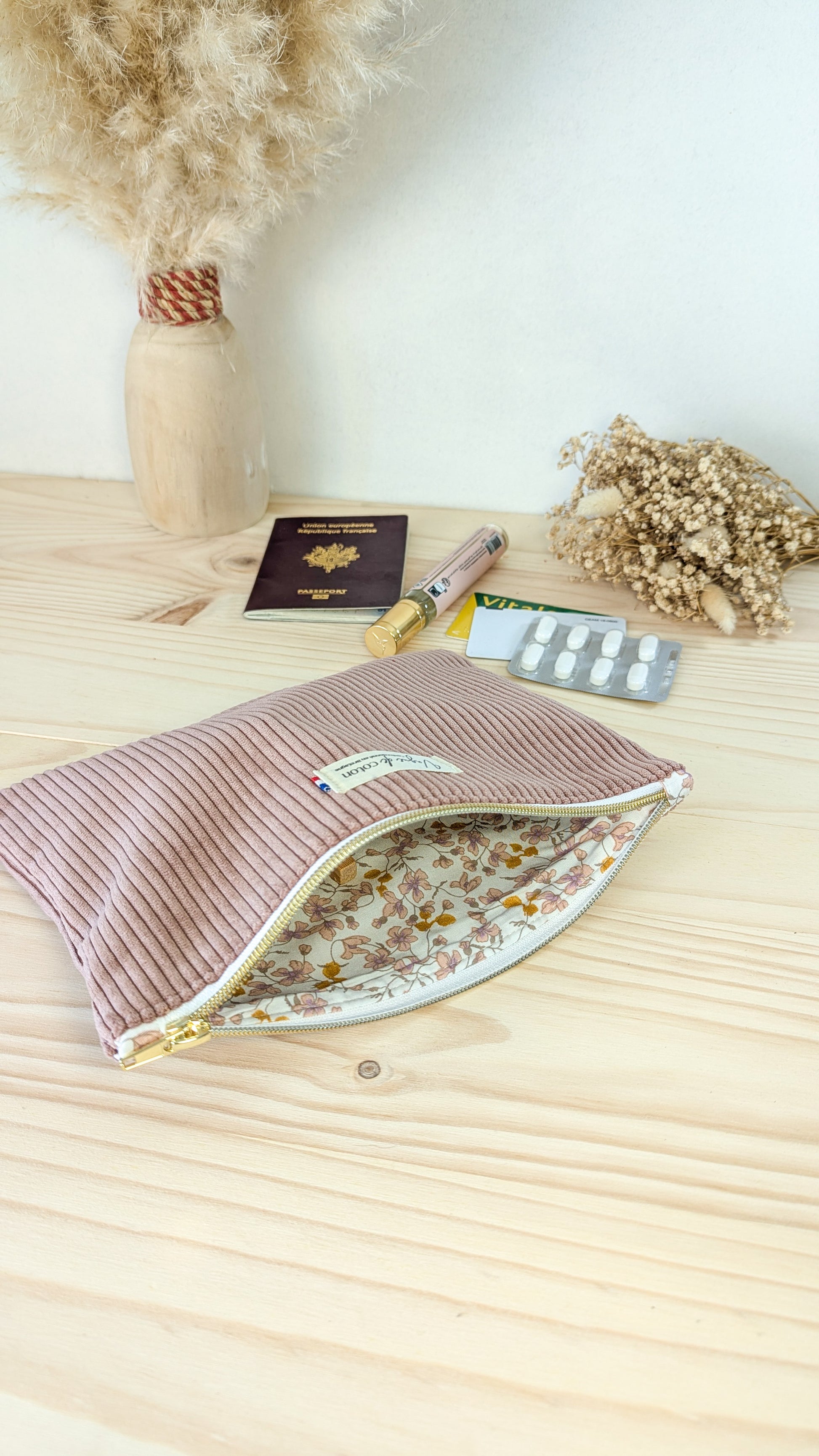 Pochette plate taille L - plusieurs coloris
