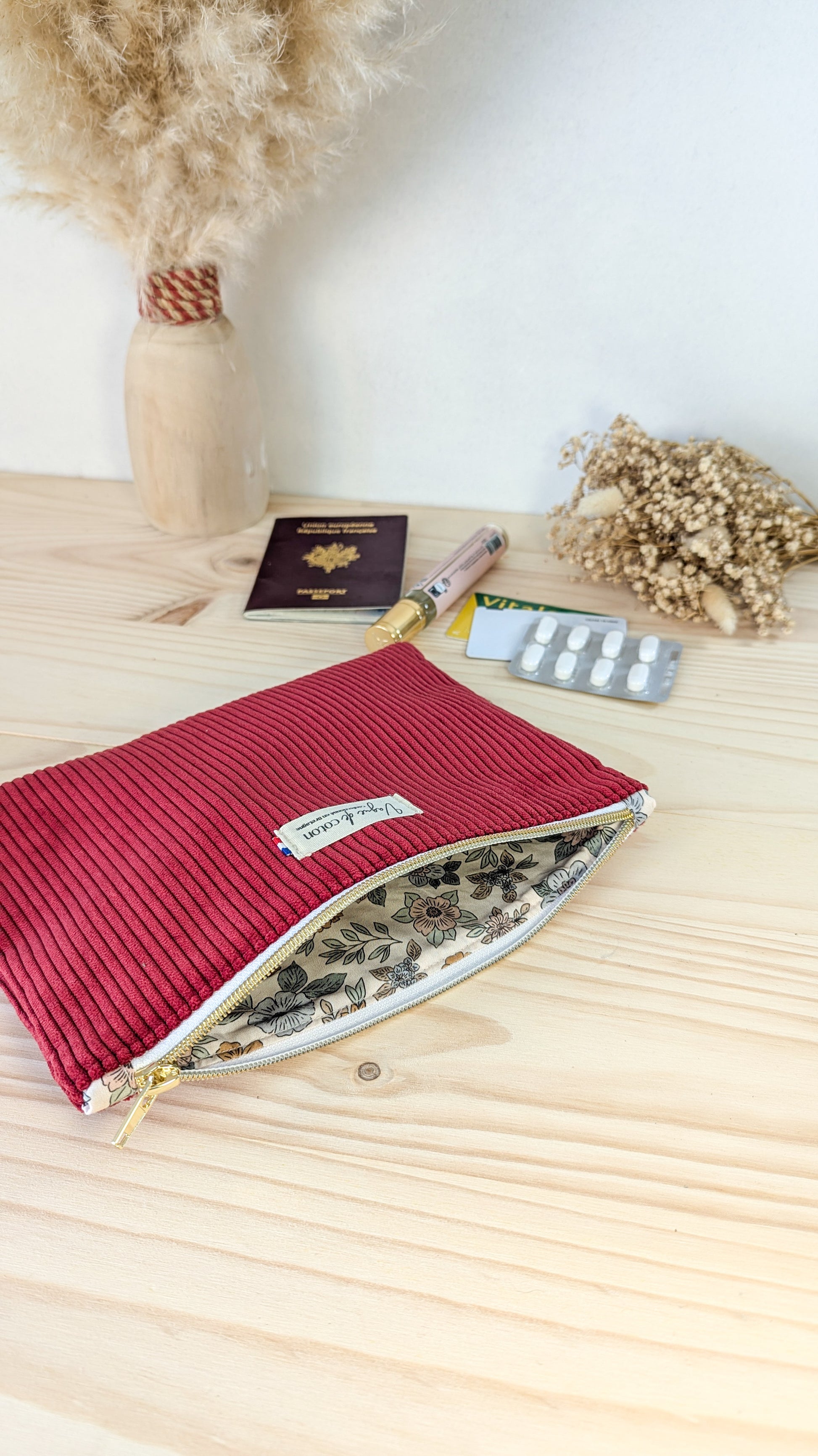 Pochette plate taille L - plusieurs coloris