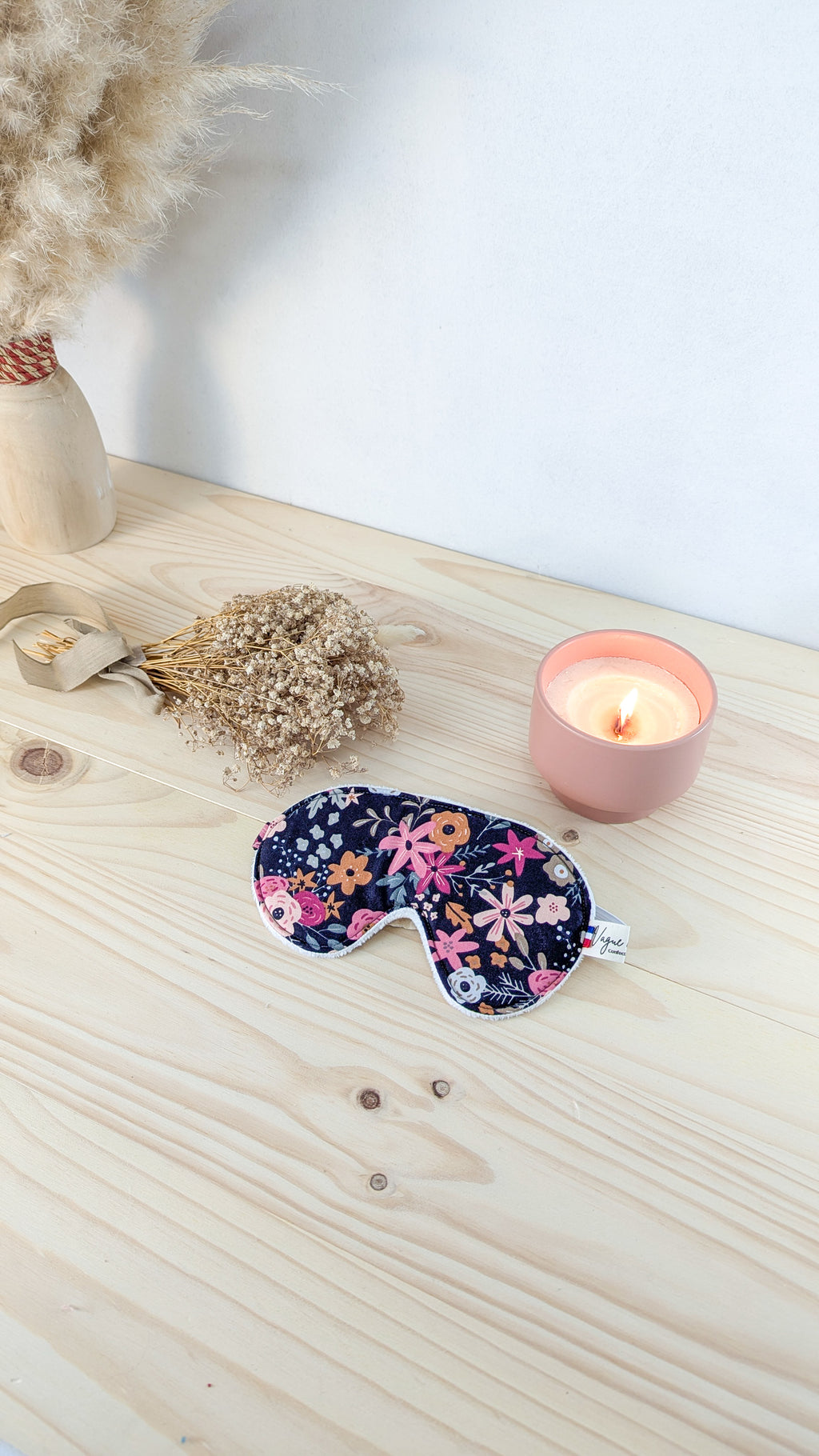 Masque de nuit Fleurs rose fond marine