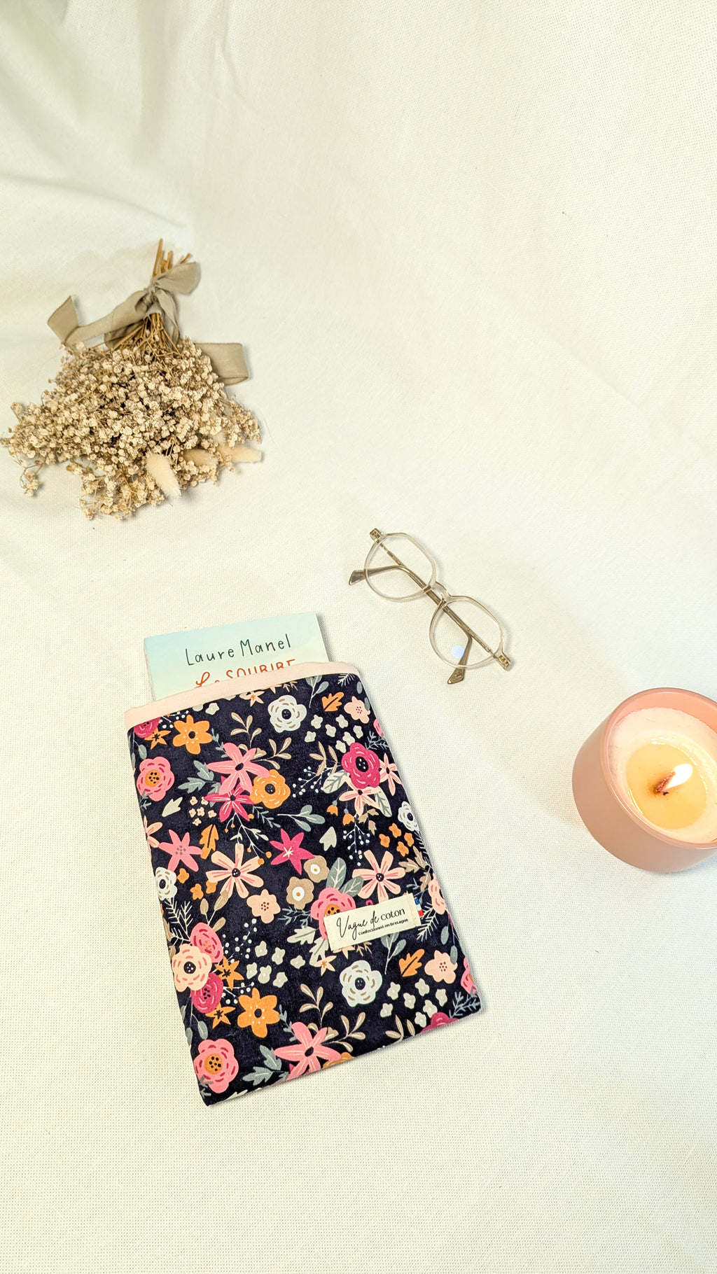 Pochette à livre Fleurs rose fond marine