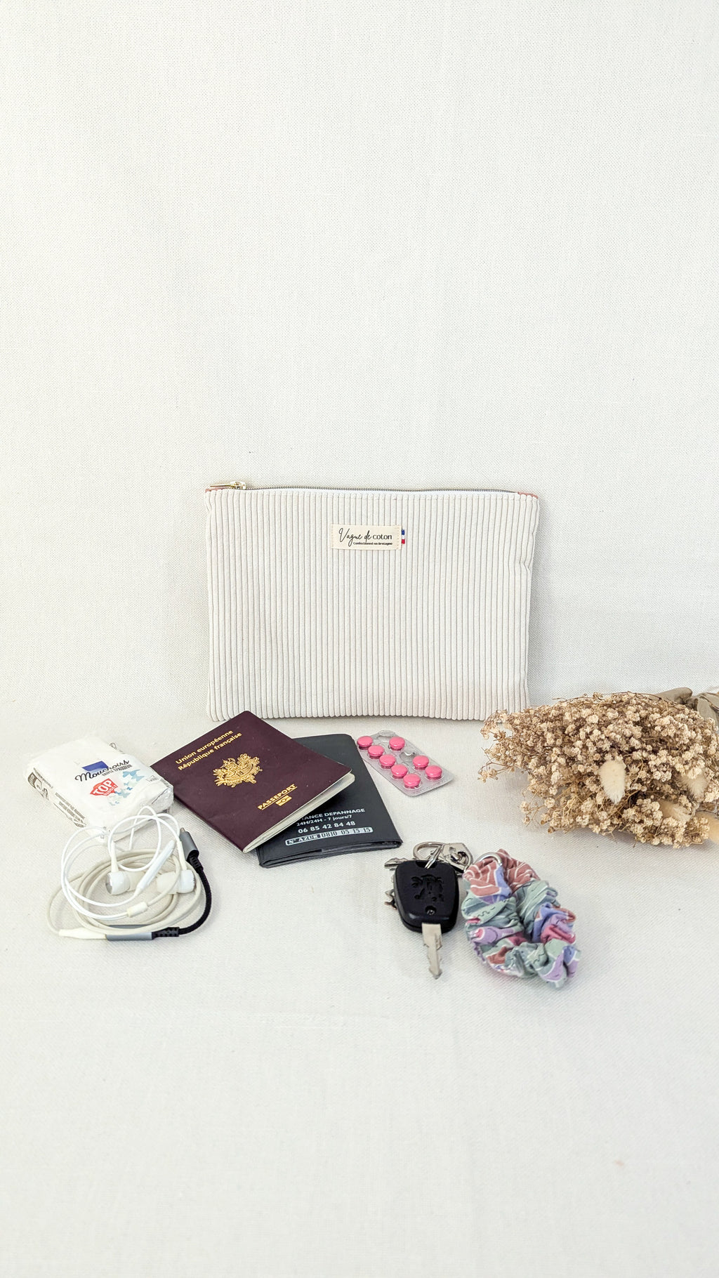 Pochette plate taille L - plusieurs coloris