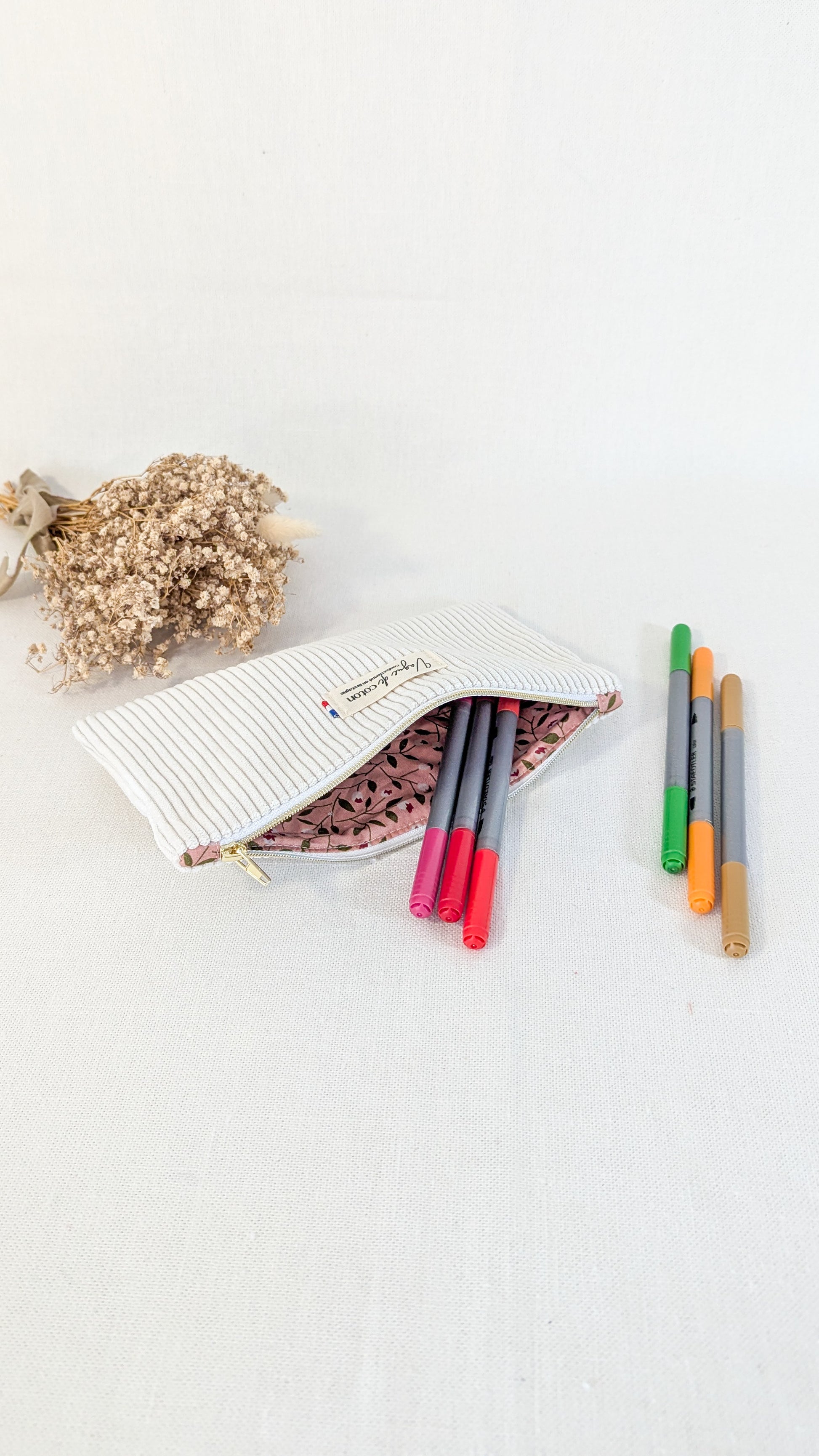 Pochette plate taille M - plusieurs coloris