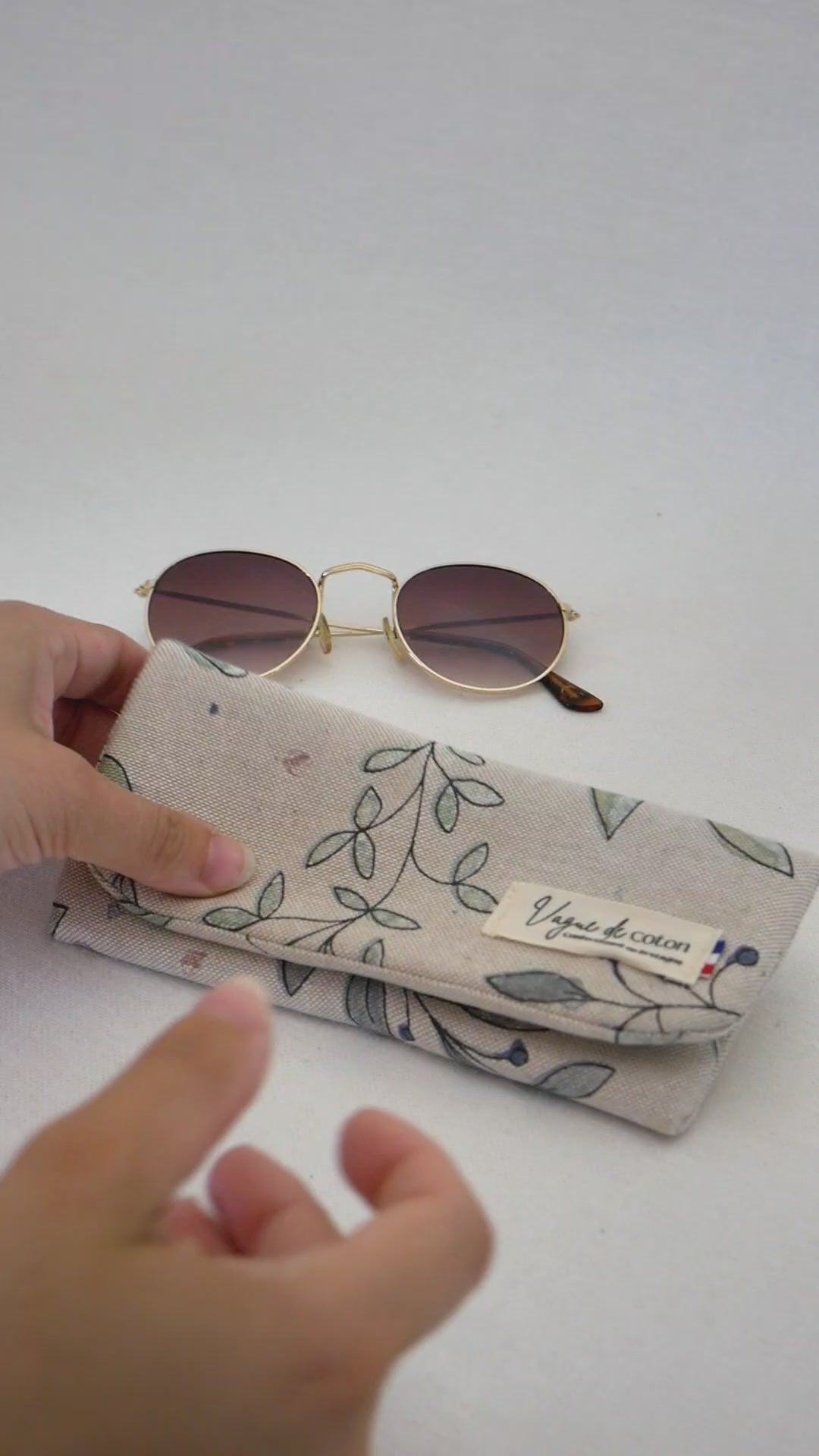 Etui à lunettes Fleurs vintage