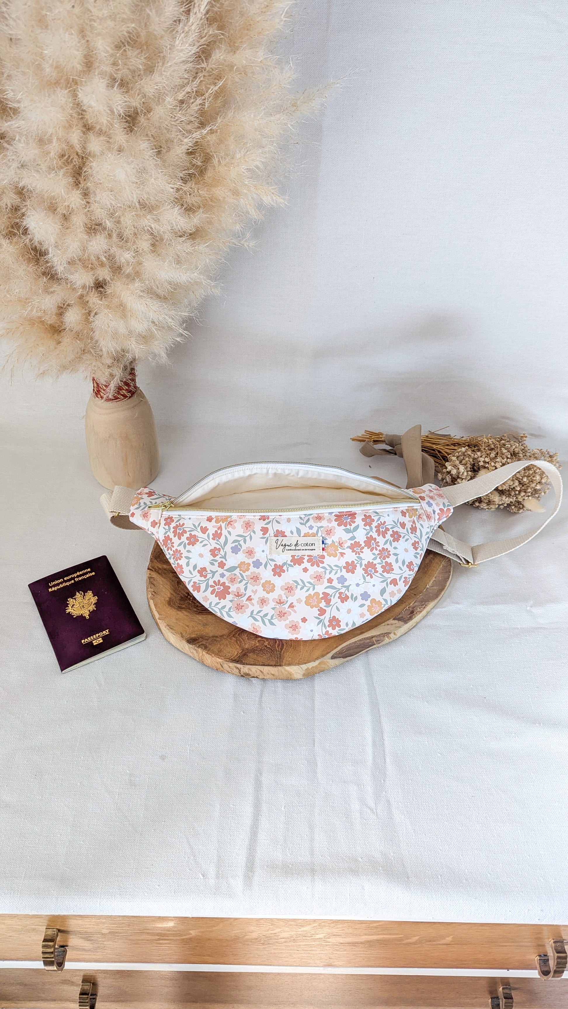 Sac banane déperlant avec poche arrière - plusieurs coloris