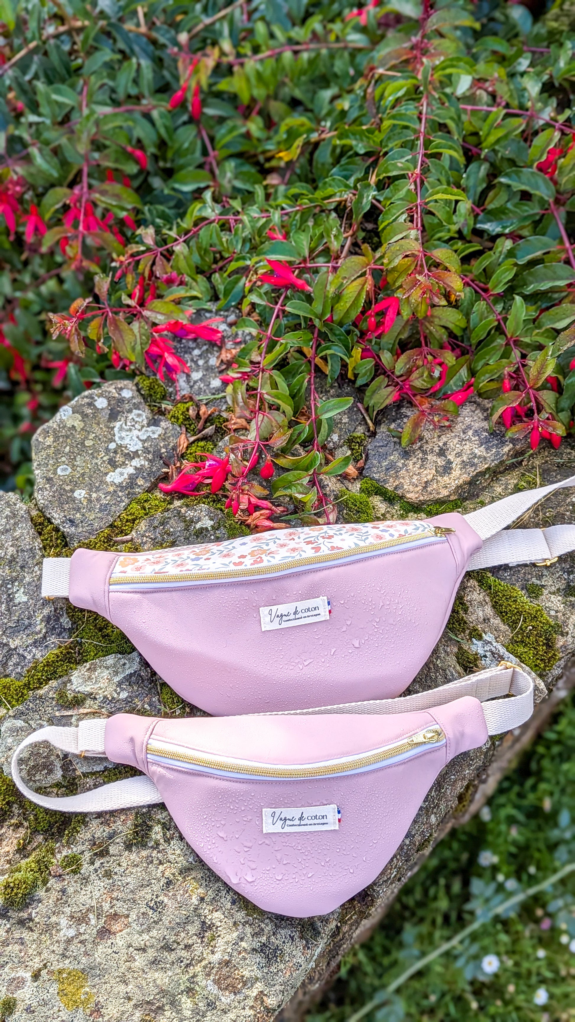 Sac banane déperlant avec poche arrière - plusieurs coloris